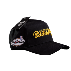 31 Los Angeles Lakers Hats